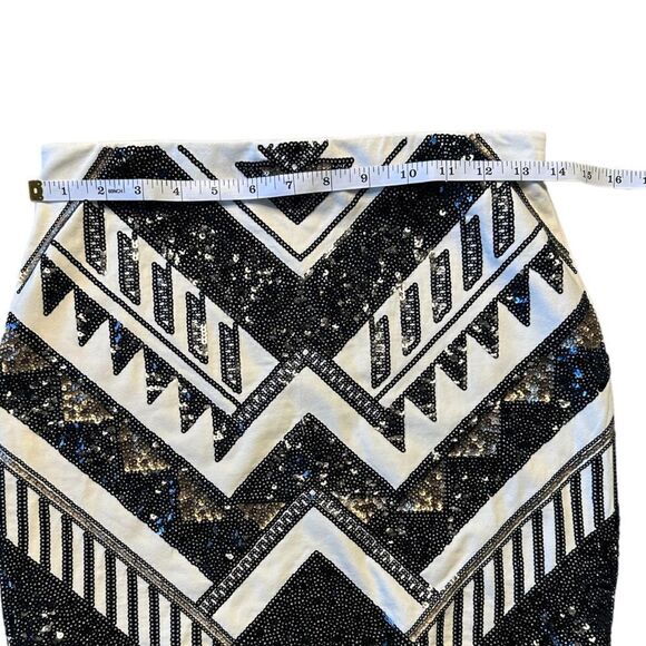 Express Embellished Mini Skirt with Tribal Geometric Design Size XS Petite NWT - Picture 6 of 10